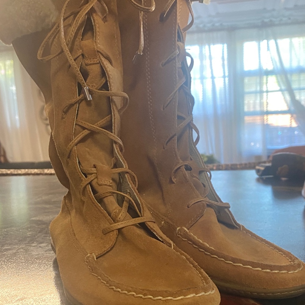 Sperry Women's Brown Suede Moccasin Boots